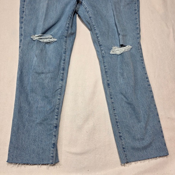 Madewell The Curvy Perfect Vintage Jean Light Wash Distressed Size 31 - Picture 9 of 9